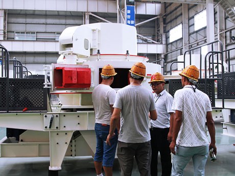 100-200t/h風(fēng)化砂制砂機選用什么型號合適，報價多少