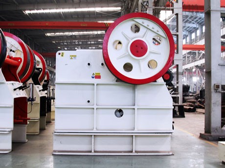 69破碎機(jī)產(chǎn)量每小時(shí)可達(dá)多少噸，市場(chǎng)報(bào)價(jià)大概多少錢一臺(tái)