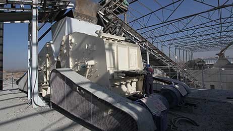 反擊式破碎機(jī)設(shè)備能用在大型環(huán)保采石場(chǎng)生產(chǎn)線嗎？時(shí)產(chǎn)500噸的多少錢(qián)？