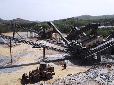 碎石機(jī)械設(shè)備一套有哪些，價(jià)格如何