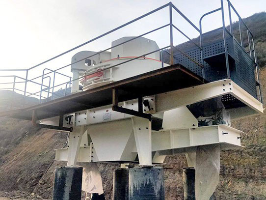 VSI立軸沖擊式破碎機(jī)工作原理、結(jié)構(gòu)圖，該機(jī)怎么調(diào)出料大小