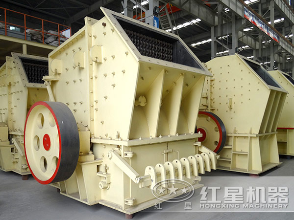 如何對(duì)單段錘式破碎機(jī)的錘軸抽取工具進(jìn)行改進(jìn)？