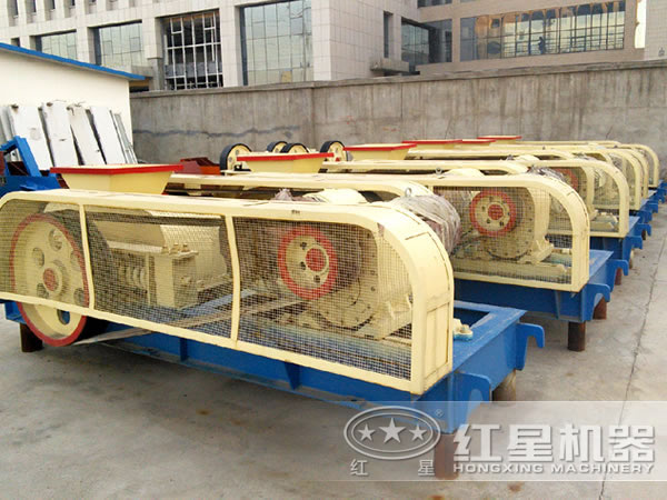 對輥破碎機(jī)廠