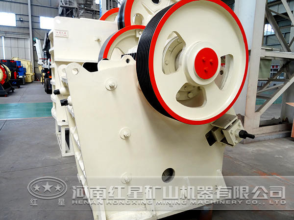 顎式破碎機(jī)