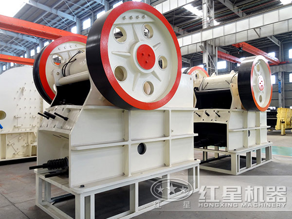 顎式破碎機(jī)