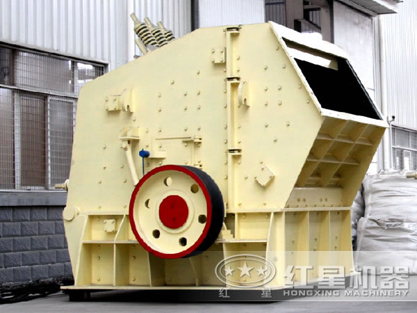 1320反擊破側(cè)面圖