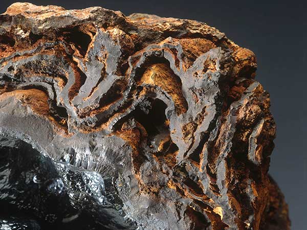 褐鐵礦實(shí)拍圖