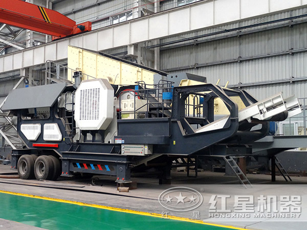 移動式碎石粉碎機(jī)