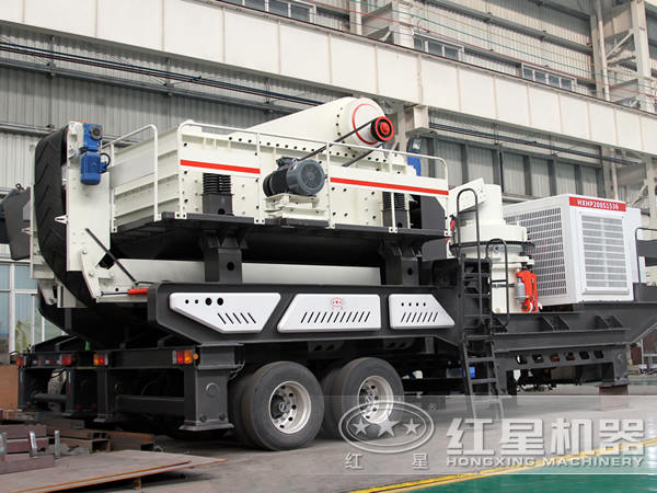 HX系列輪胎圓錐破+振動(dòng)篩移動(dòng)破碎站