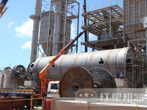 回轉(zhuǎn)窯作業(yè)現(xiàn)場