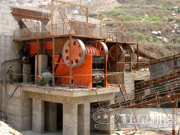 高嶺土破碎生產(chǎn)線