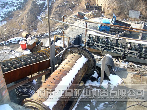 鎳礦浮選生產(chǎn)現(xiàn)場(chǎng)