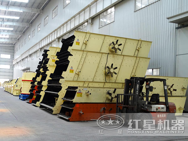 常見(jiàn)振動(dòng)篩分機(jī)械的分類(lèi)與原理
