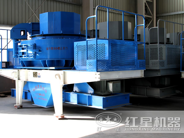 方解石制砂機側(cè)面圖