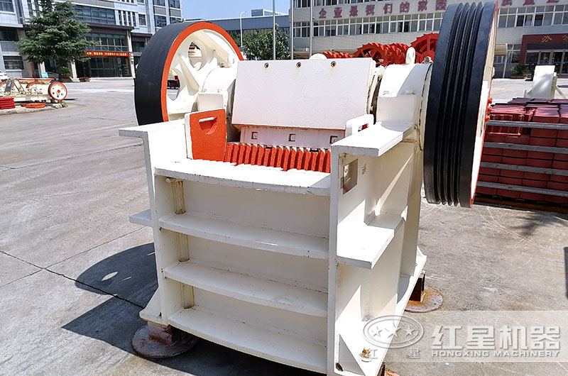 顎式破碎機是粗碎專用設(shè)備