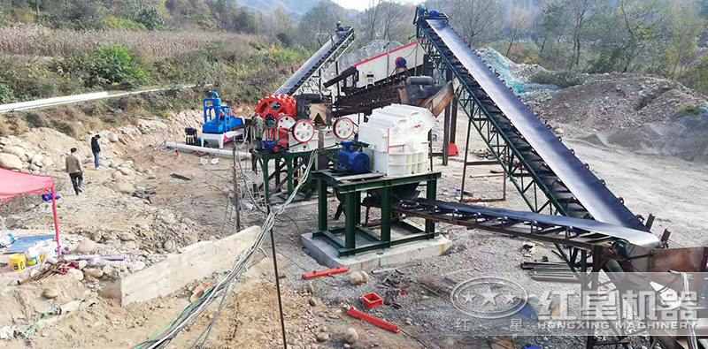 鄂破+細(xì)碎機(jī)+洗砂機(jī)配置時產(chǎn)50噸制砂生產(chǎn)線