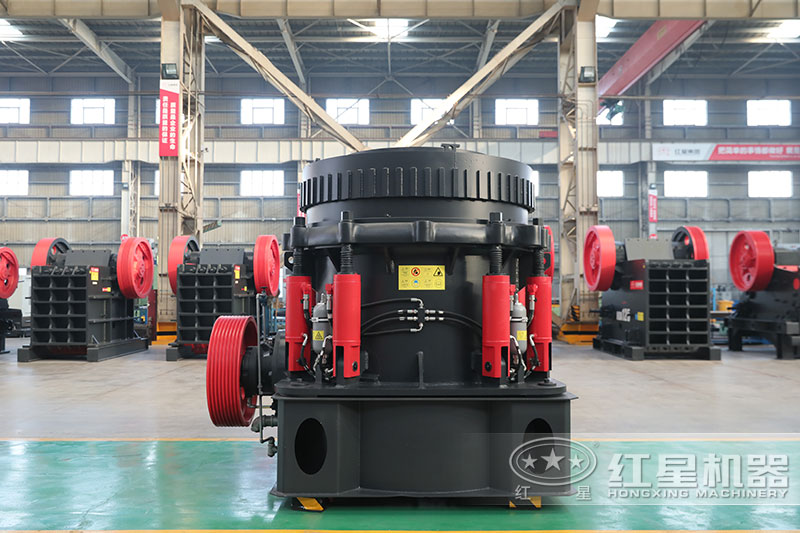 圓錐破中細(xì)碎，適合粉碎高硬度石頭