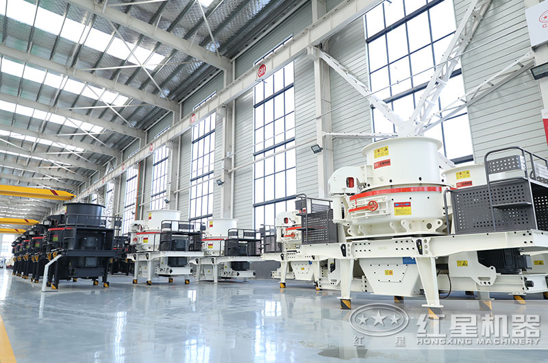 時產(chǎn)300噸制砂機(jī)型號規(guī)格_多少錢一臺？