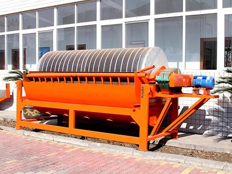 河南地區(qū)鉀長石磁選機制造廠哪個好？生產(chǎn)的型號有哪些？