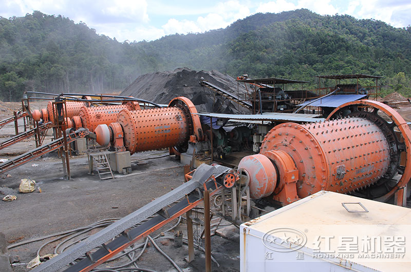 大型水泥球磨機客戶案例現(xiàn)場3 大型水泥球磨機客戶案例現(xiàn)場3