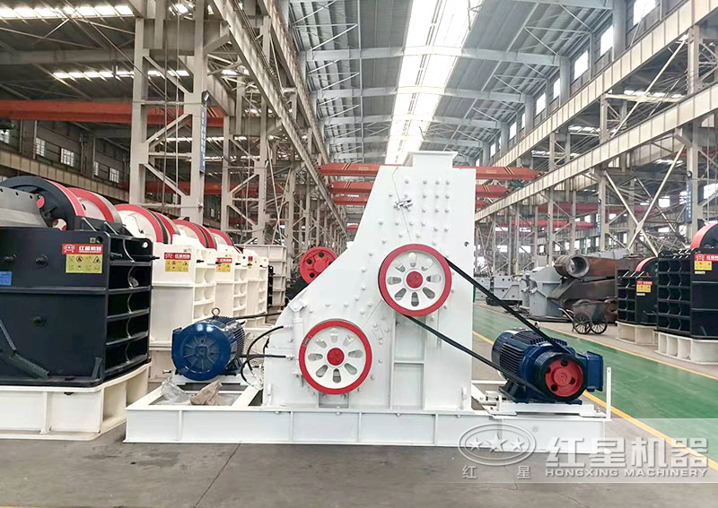 煤矸石雙級粉碎機(jī)，外觀設(shè)計(jì)精美大氣