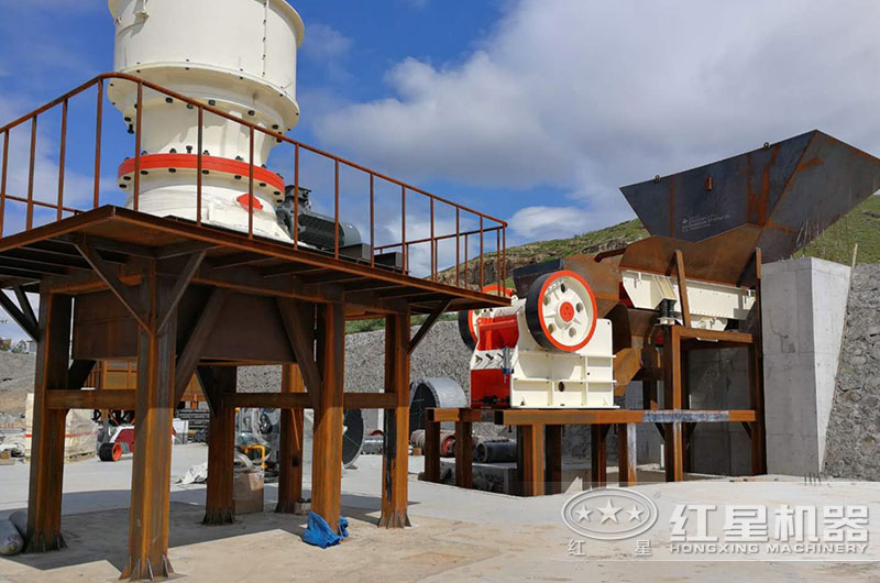 時產(chǎn)700噸破碎機多少錢一臺？附參數(shù)表