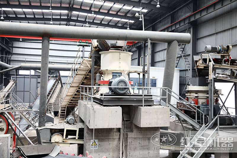 破碎石子一噸利潤多少，石頭破碎機(jī)設(shè)備多少錢一臺