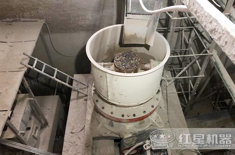 圓錐石子破碎機(jī) 圓錐石子破碎機(jī)