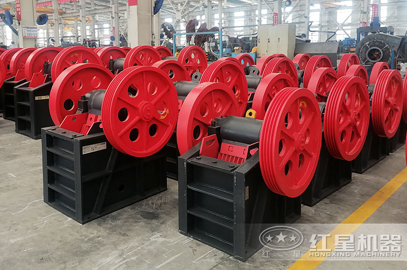 顎式小型礦山破碎機圖片