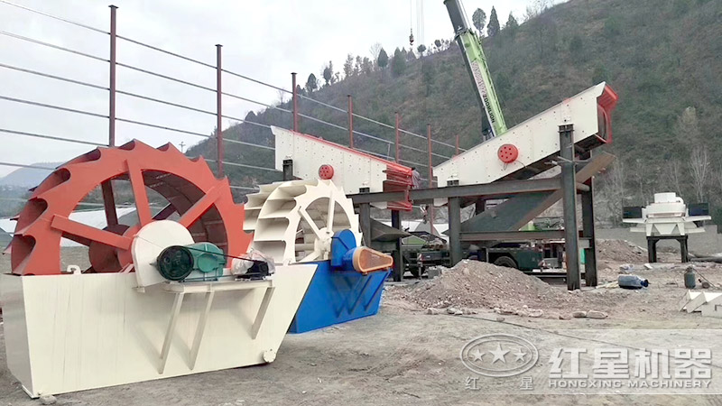 紅星機(jī)器洗泥洗砂設(shè)備客戶安裝現(xiàn)場(chǎng)