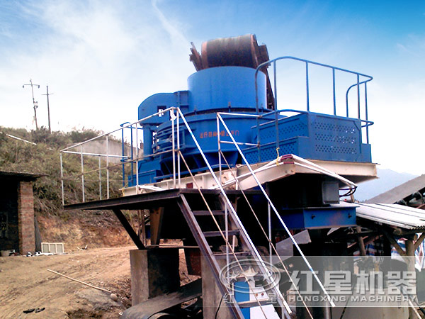 核心設(shè)備制砂機特寫