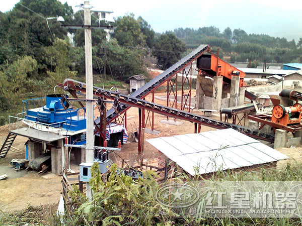 制砂作業(yè)現(xiàn)場實拍2