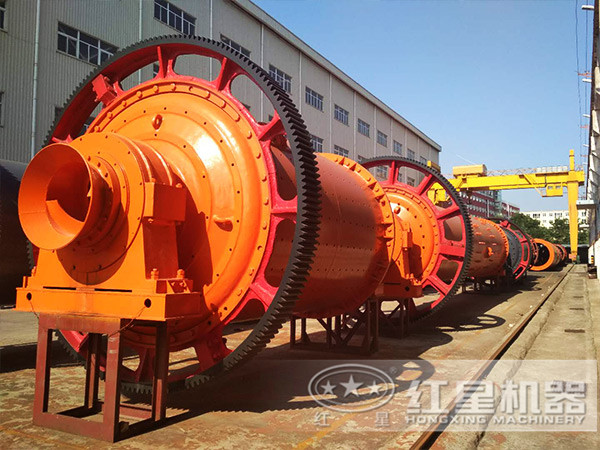 時產(chǎn)100噸在產(chǎn)能范圍內(nèi)的金礦石球磨機