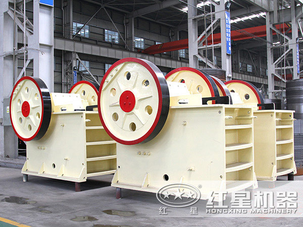 69型顎式破碎機(jī)生產(chǎn)車(chē)間