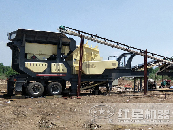 輪胎移動(dòng)破碎站高清圖