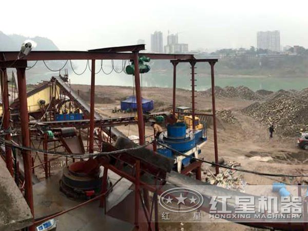 制砂機(jī)工作現(xiàn)場
