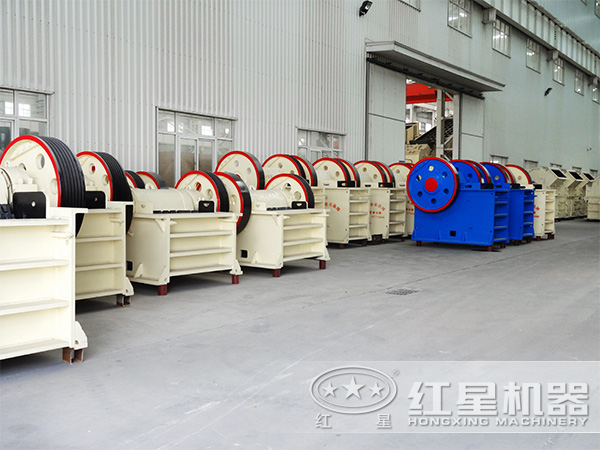 紅星時產(chǎn)60噸石子機車間