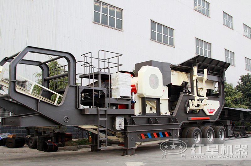 移動(dòng)石料破碎機(jī)