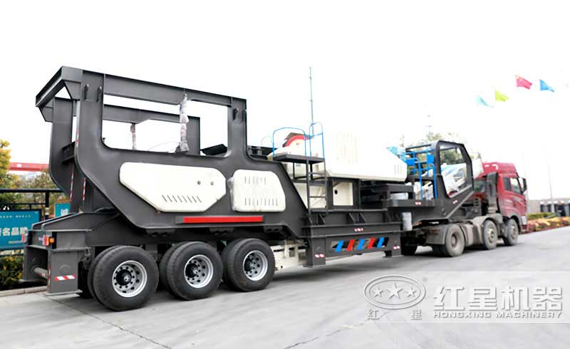 流動(dòng)碎石機(jī)發(fā)貨現(xiàn)場(chǎng)