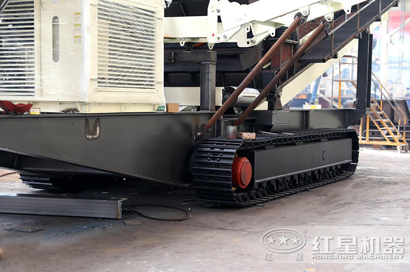 履帶行駛更穩(wěn)當