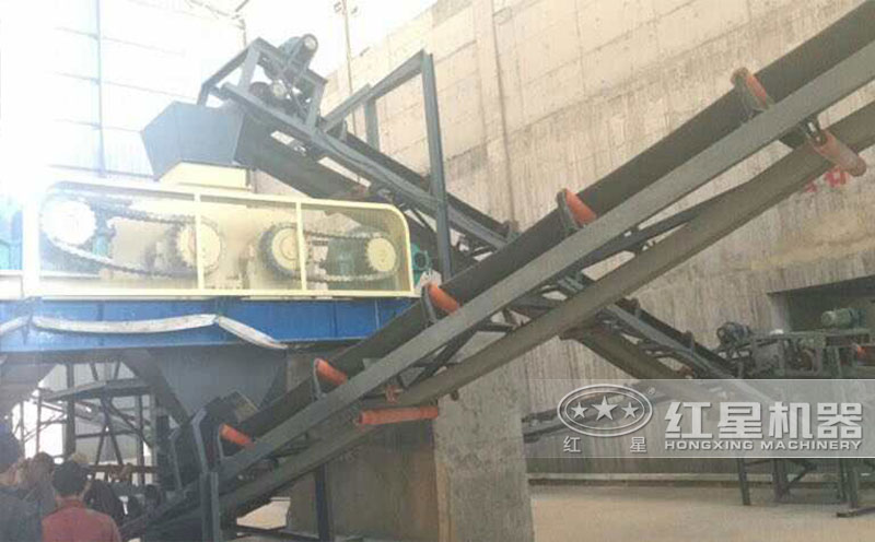 對(duì)輥破工作現(xiàn)場(chǎng)