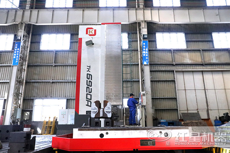 紅星機(jī)器車(chē)間