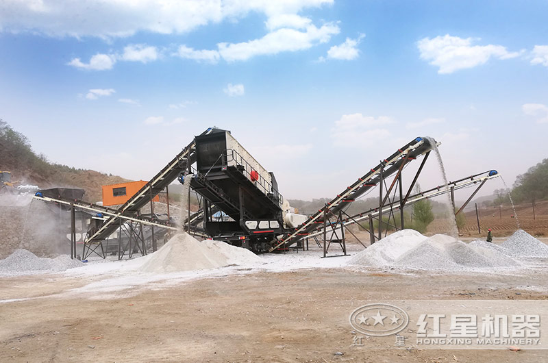流動石子加工機(jī)作業(yè)現(xiàn)場