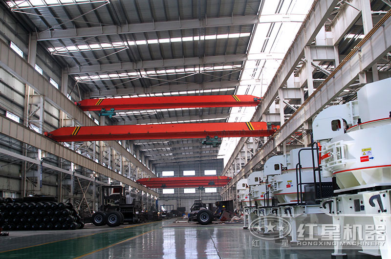 紅星機(jī)器車間整潔干凈