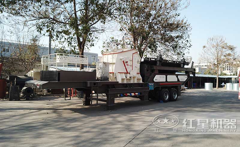 小型反擊式移動粉碎機(jī)