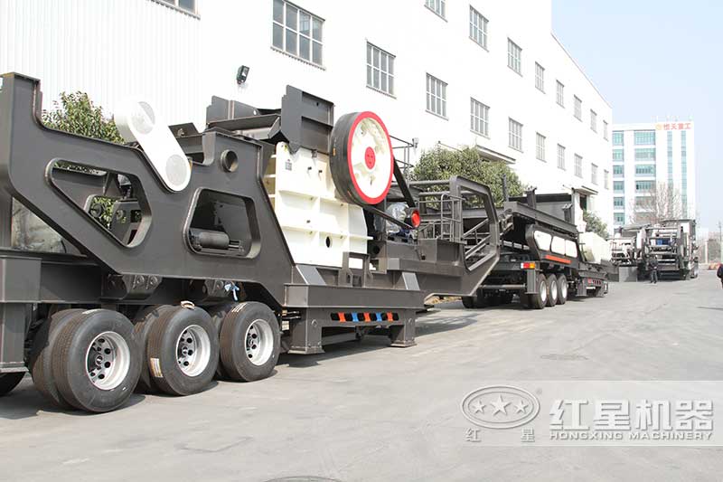 我公司生產(chǎn)的移動破碎站