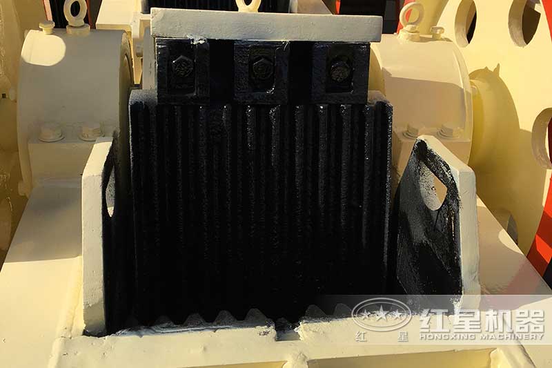 鄂破機(jī)動(dòng)顎板