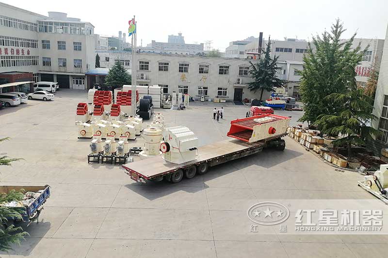 小型細碎機發(fā)貨