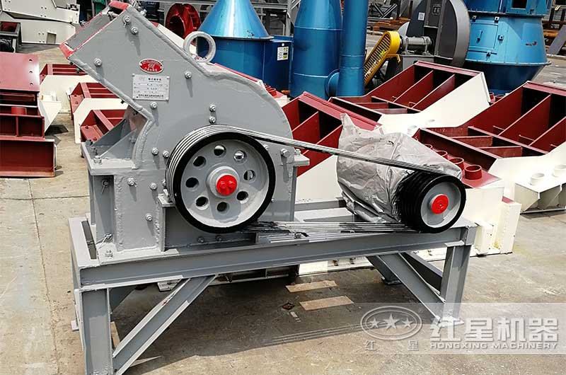 小型錘式石頭破碎機(jī)