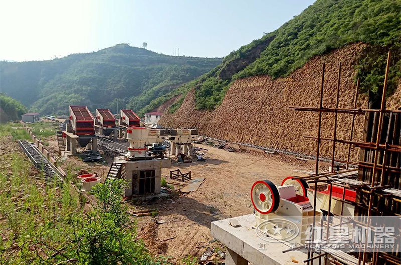 大型玄武巖制砂生產線安裝現場